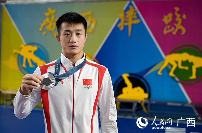 廣西摔跤運(yùn)動(dòng)員曹利國(guó)。人民網(wǎng) 雷琦竣攝